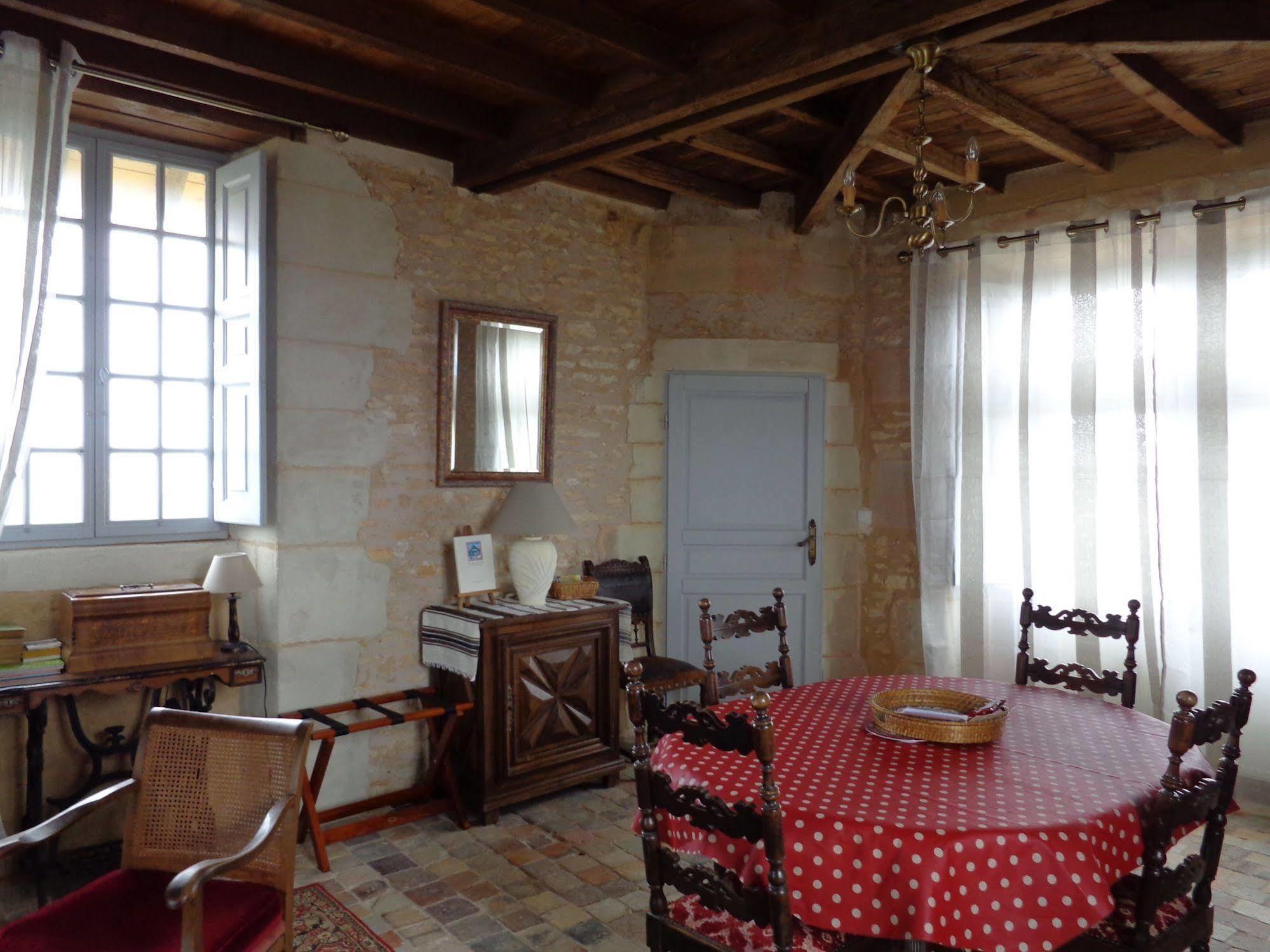 Chateau D'Avanton Exterior photo